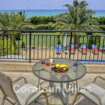 Villa Marlin Front Luxury - 4 Bedrooms *